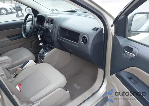 2009 Jeep Compass Sport z USA, uszkodzony, nr VIN 1J4FF47B89D217898